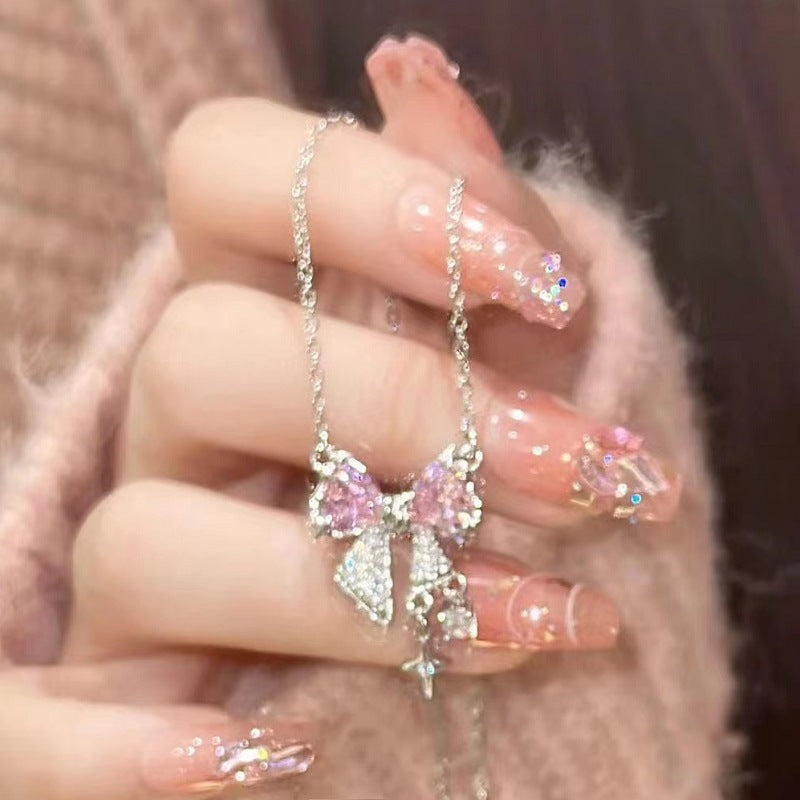 Niche Elegant Simple And Light Luxury Necklace